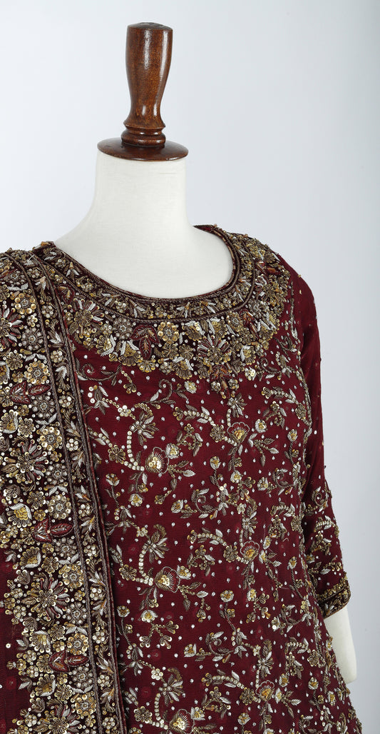 Saadiya | Farshi Lehenga | Maroon