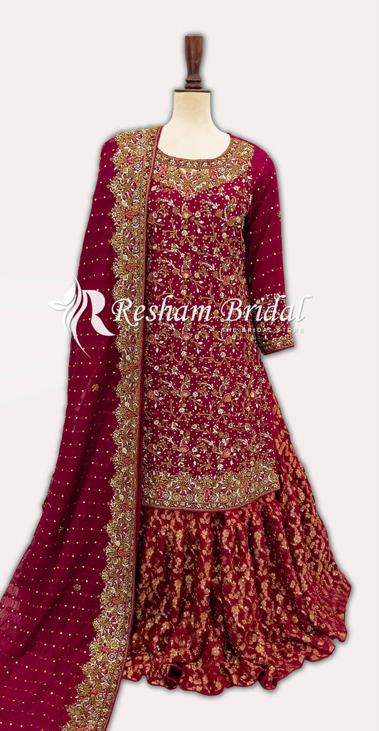 Saadiya | Farshi Lehenga | Red