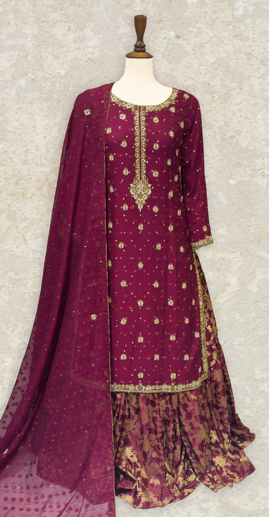 Deedaar | Farshi Lehenga | Cherry Red