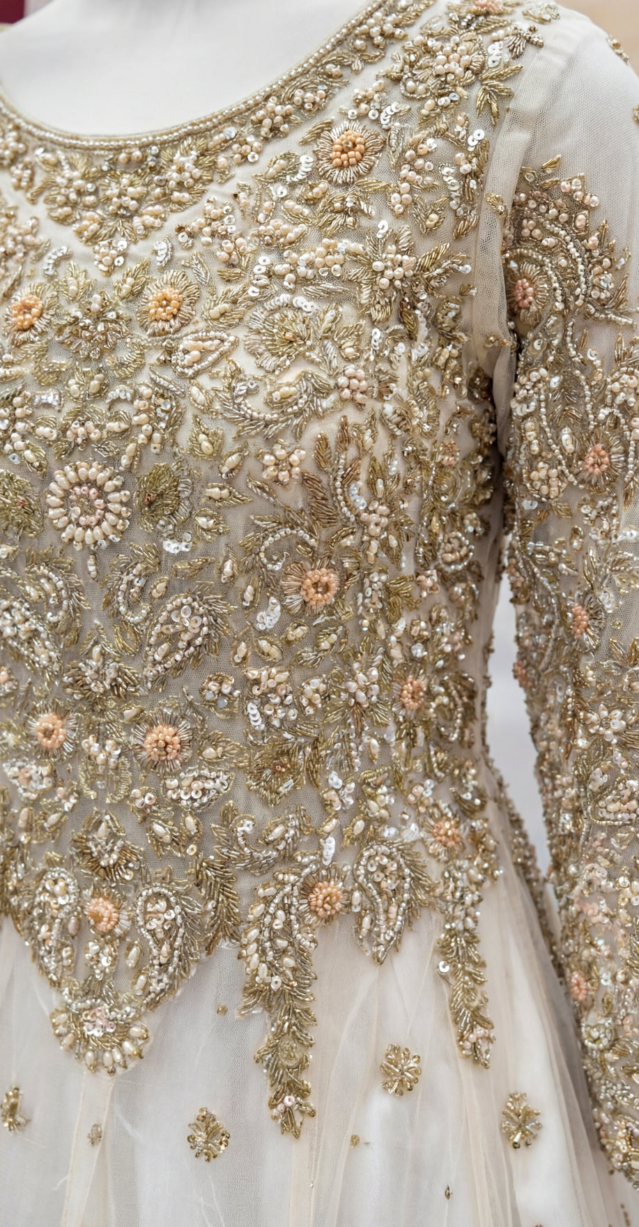 Tehmira | Maxi | Gold & White